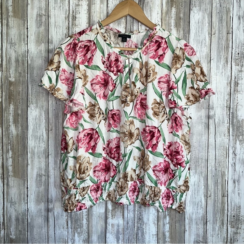 Ann Taylor Floral Blouse - Picture 2 of 6